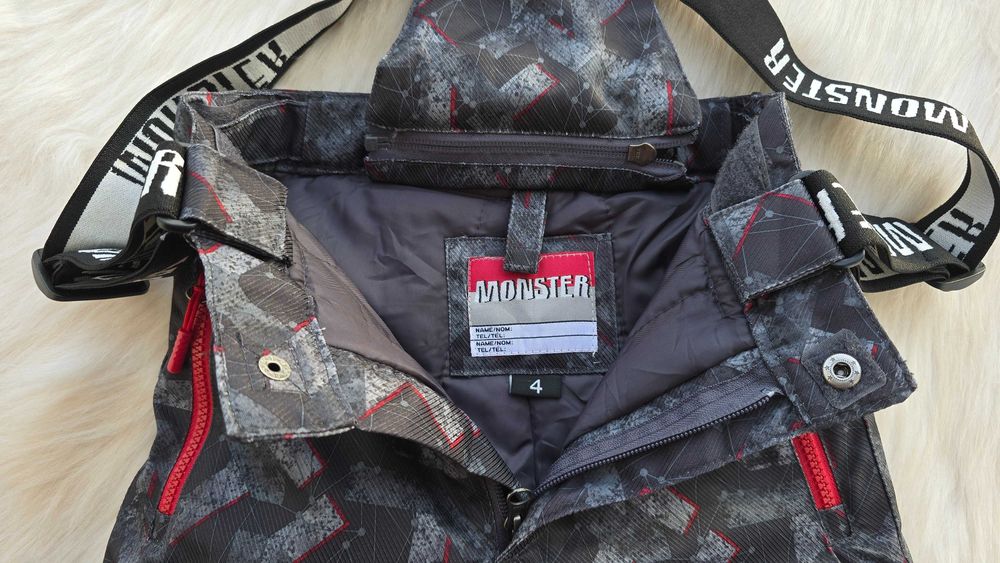 Детски ски гащеризон - панталон Monster 4 години НОВ