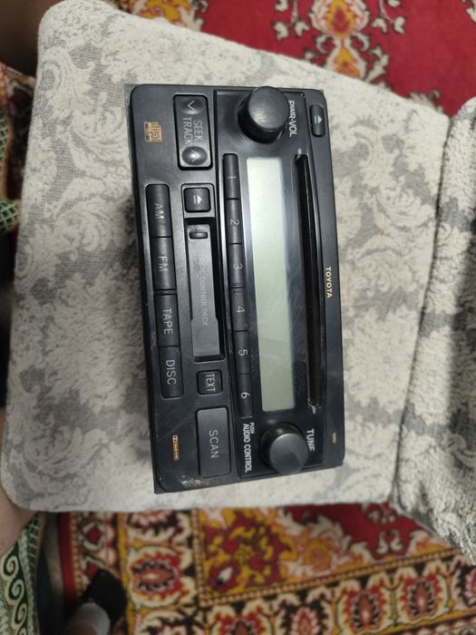Магнитола на 4Runner