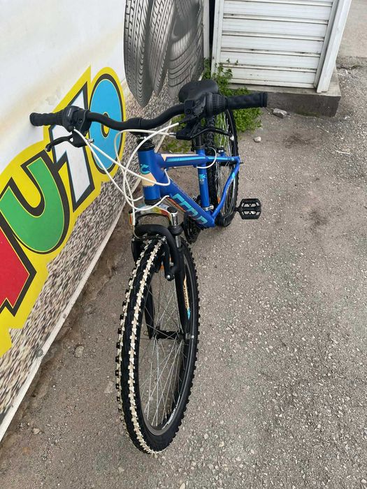 Детско колело в син цвят