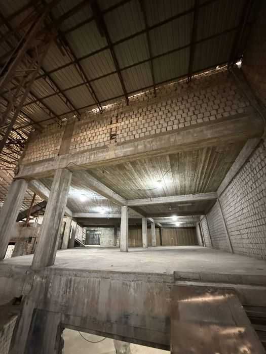 Складское помещение 2100 м2  Ориентир: Эшонгузар (36589)