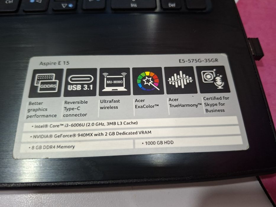 Ноутбук acer E5-575G-35GR + сумка в комплекте