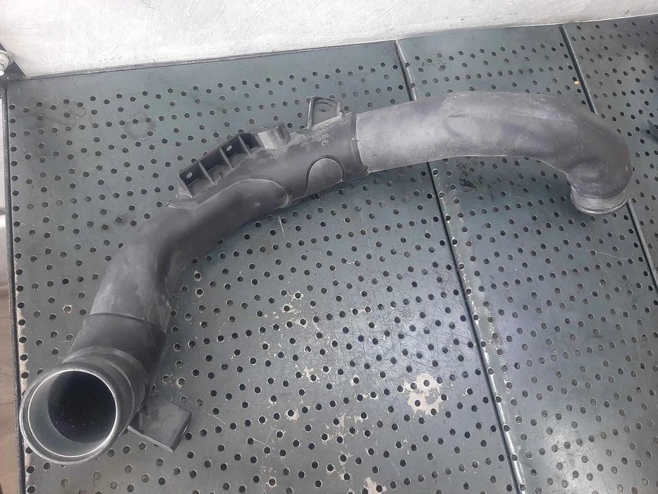 tubulatura intercooler 1.6 tdi cay audi a1 8x a3 8p vw golf 6 polo 6r skoda octavia 2 seat leon 6r0145770h