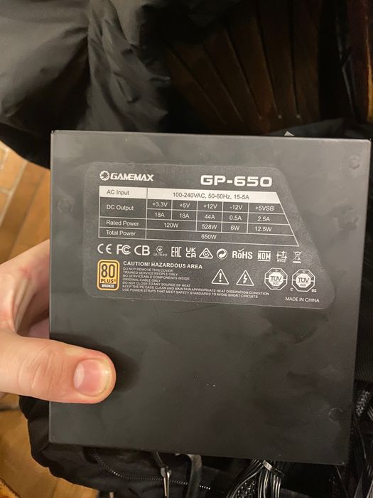 Блок питания Game Max 650W 80 Plus Bronze