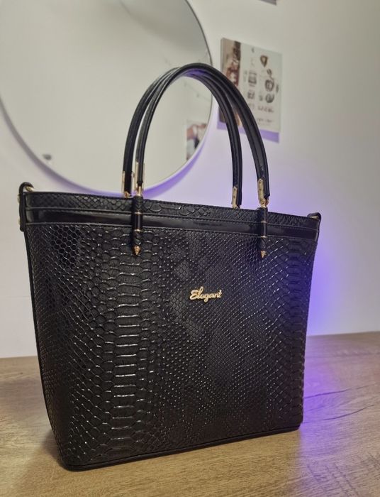 Geantă elegantă neagră