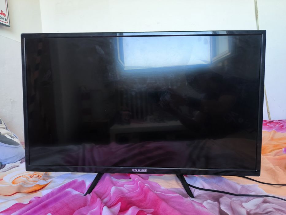 Televizor Star Light (nu e Smart)