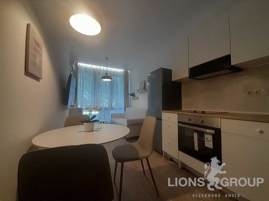 2-стаен Ален мак.Затворен комплекс.