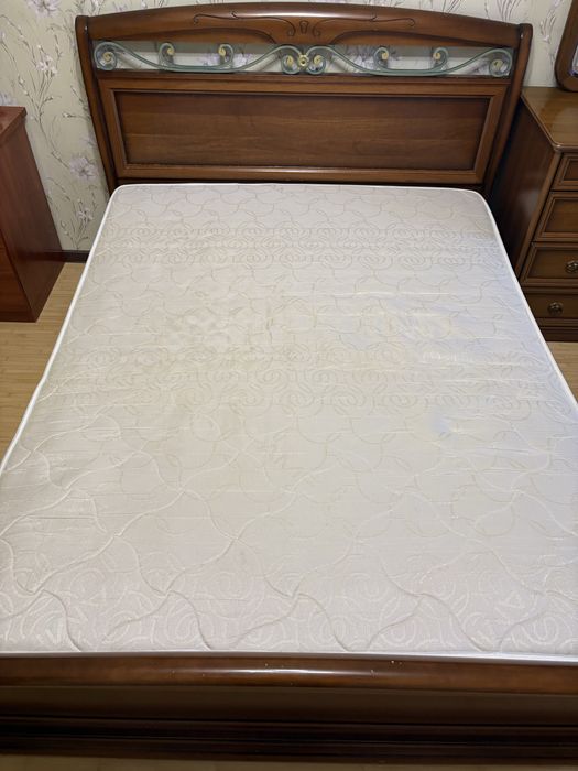 Матрас б у 200х160