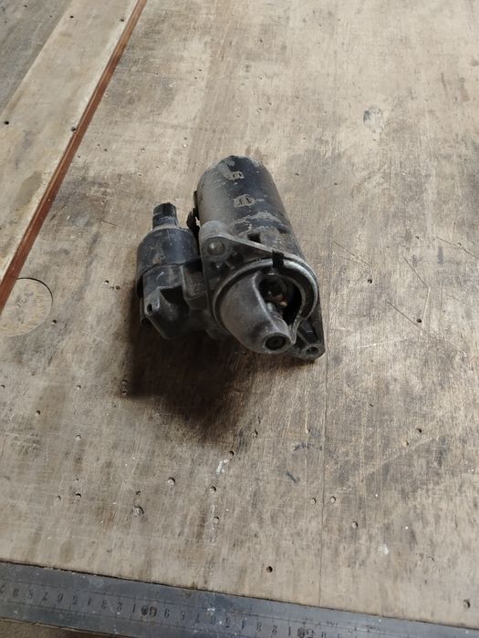 Стартер тайота Карина е