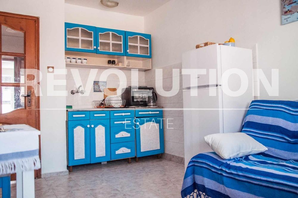 Дава се под наем Двустаен апартамент в Варна, Гръцка махала - 50 кв.м за 500 € - Снимка #2