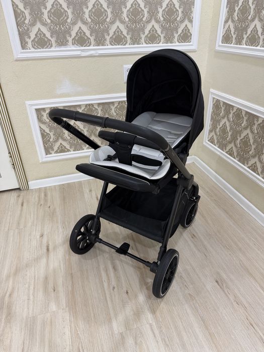 Продам новый коляска