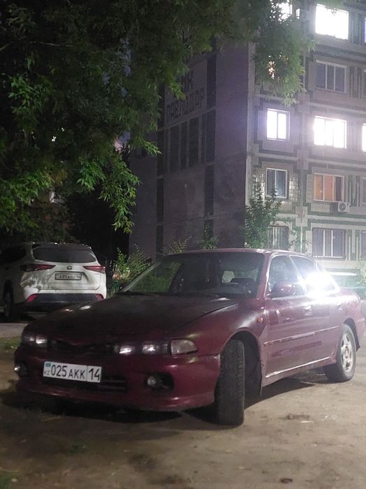 Mitsubishi Galant 7 1995