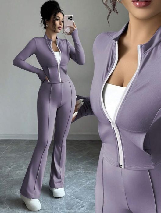 Дамски спортен комплект