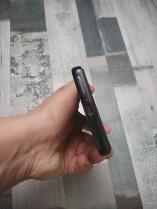 Samsung A53 5G телефон