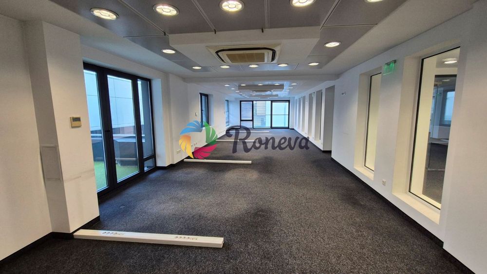 Офис под наем Център!!!