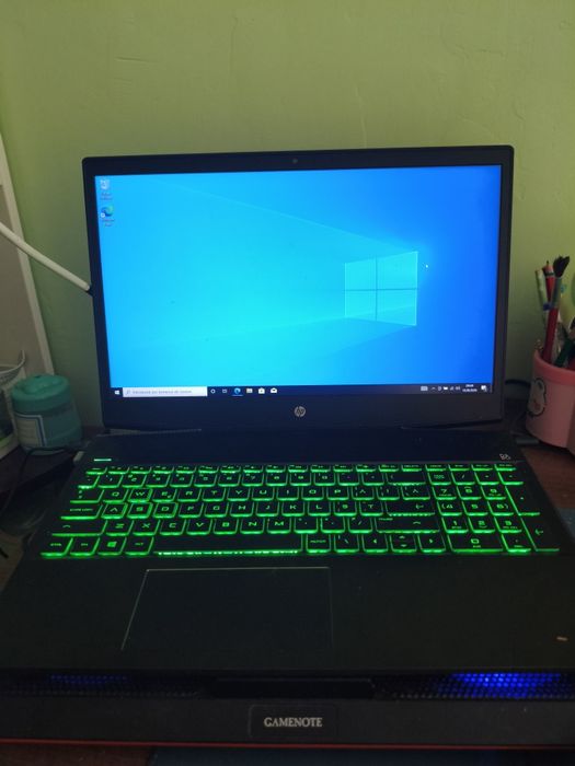 Laptop Gaming HP Pavilion 15 – i7 / 32 GB RAM / 1 TB SSD / GTX 1050 Ti 4GB