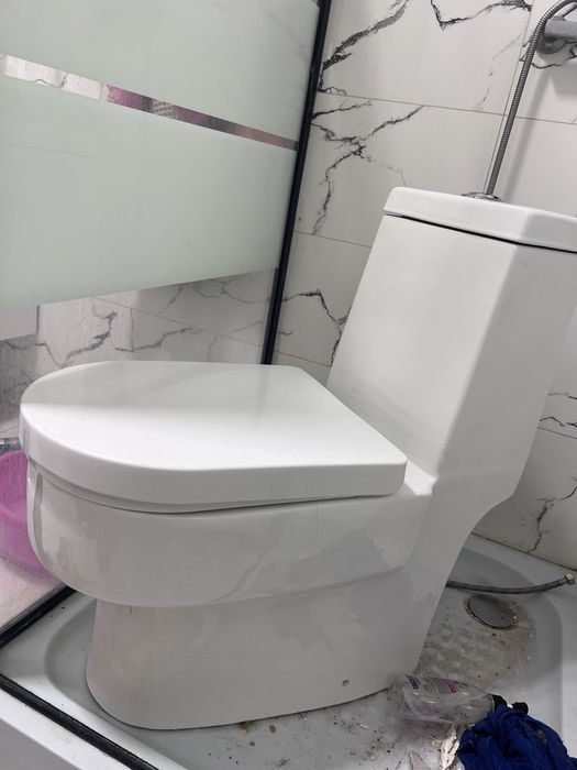 Унитаз моноблок срочно