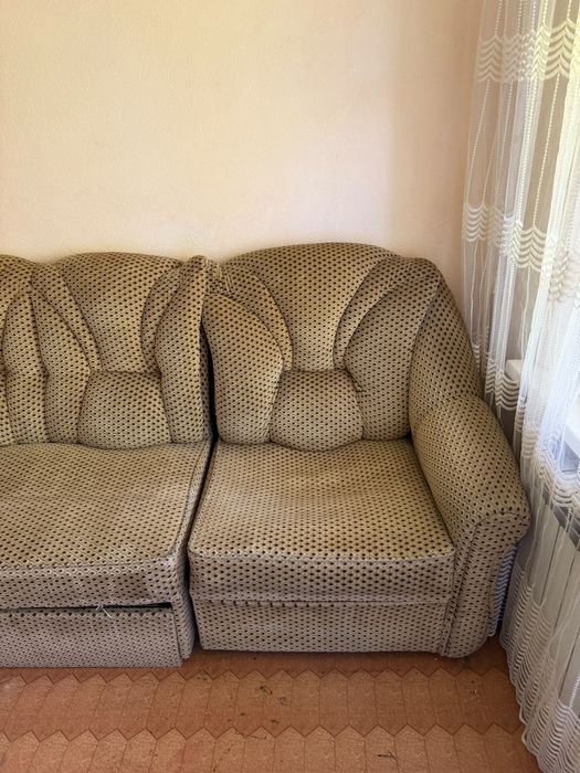 Кровать 140*200 и мягкая мебель