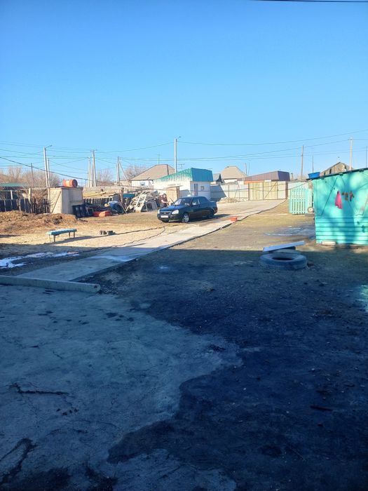 Продам дом ограда большой