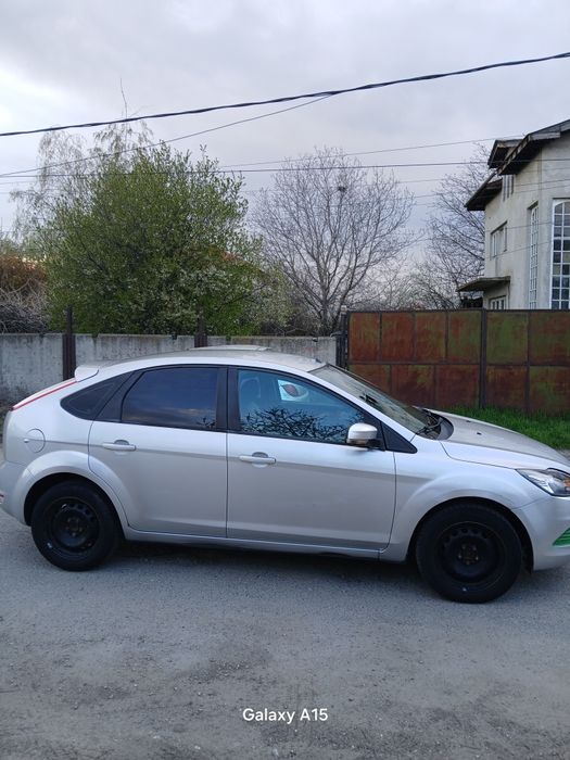 Ford focus 2 facelift 2.0 benzină 145cp anul 2008