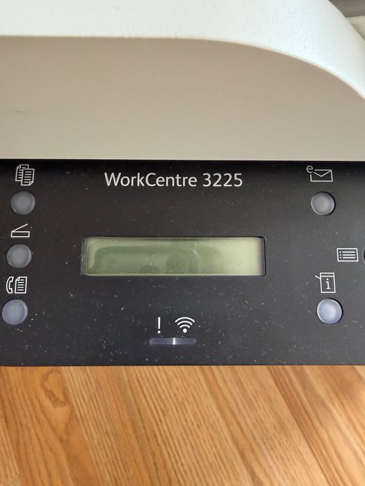 Принтер Xerox 3225