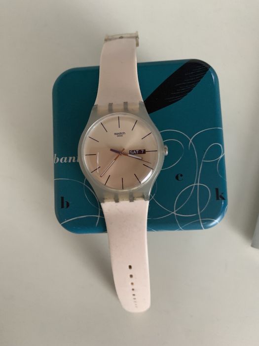 Наручные часы женские