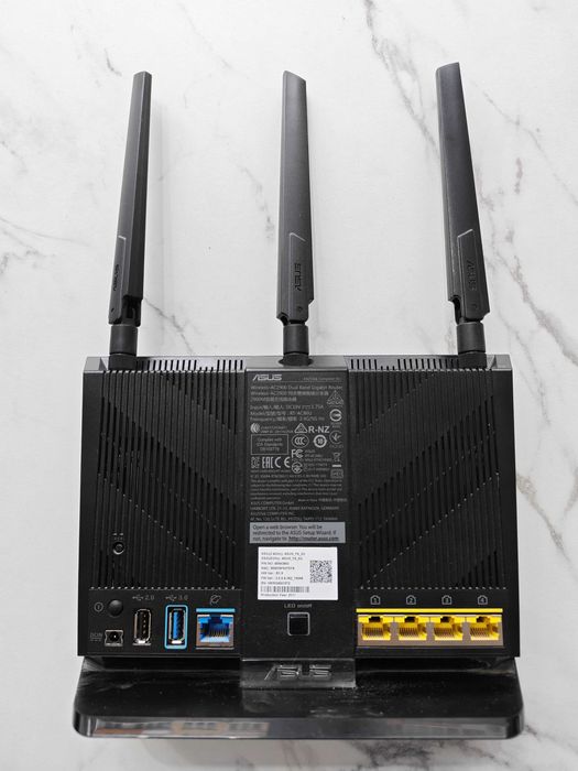 Router ASUS RT-AC86U