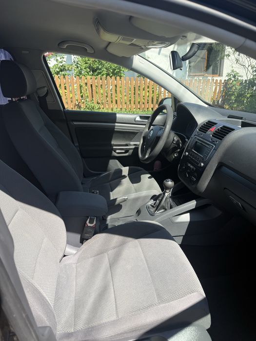 Volkswagen Golf 5 1.9 tdi in 6+1 trepte