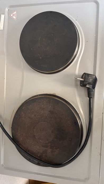 Продам электро-духовку!