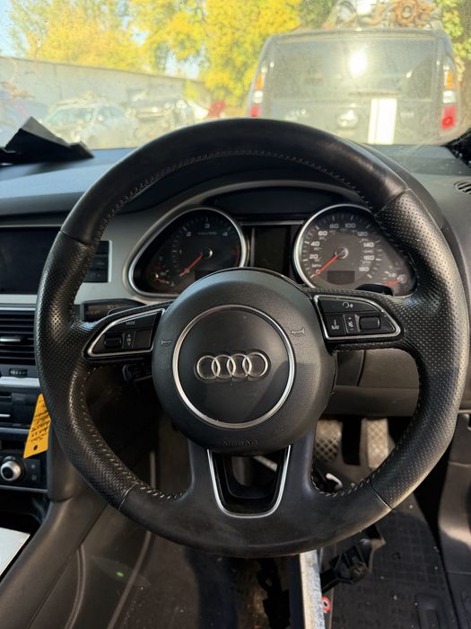 Оригинален Кожен Волан с Пера, Еърбег и Километраж за Audi Q7 4L Фейслифт (2010-2015)