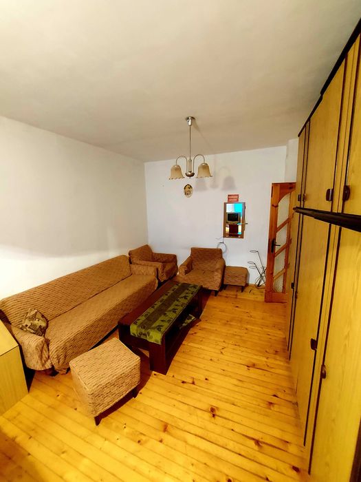 Дава се под наем Двустаен апартамент в Бургас, Меден рудник - зона А - 48 кв.м за 127.5 € - Снимка #2