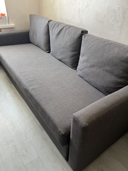 Продам диван Ikea