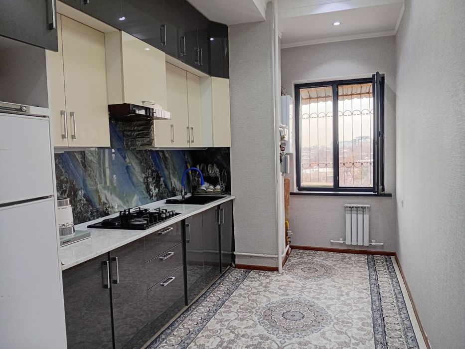 Toshkent shahar Uchtepa tumani 24kvartalda 4xonali uy sotiladi