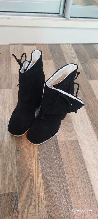 Продаю обувь женский