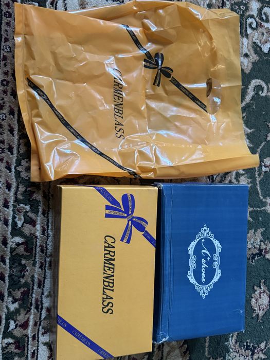 Женская обувь ..