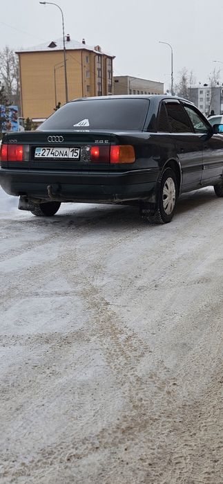 Продам ауди 100 с4