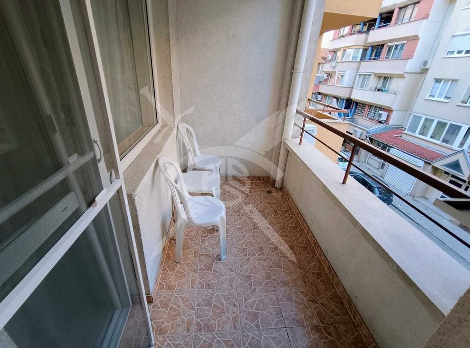 Дава се под наем Тристаен апартамент в София, Зона Б-18 - 100 кв.м за 698.19 € - Снимка #11