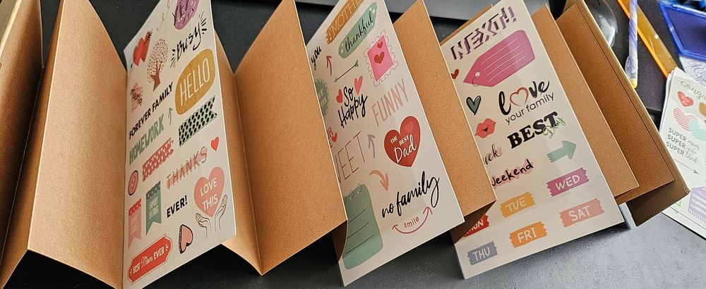 Крафт албум тип акордеон + стикери