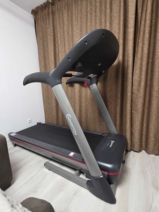 Bandă de alergat KONDITION HM5050 TA Profesional