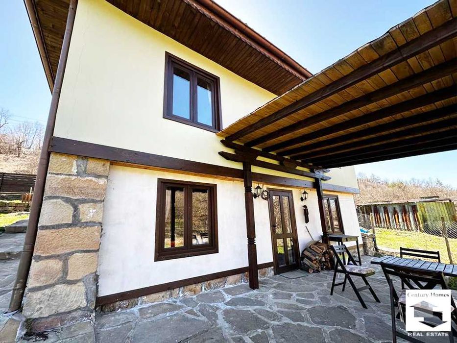 125177Реновирана къща в с. Палици, в Еленския балкан