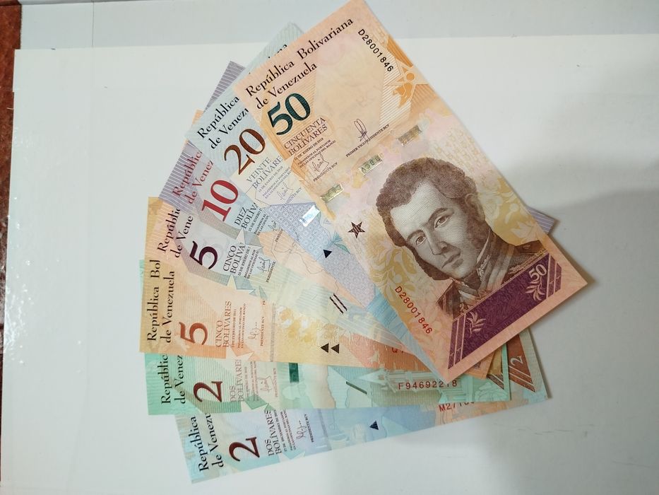 Jahon pul namunalari