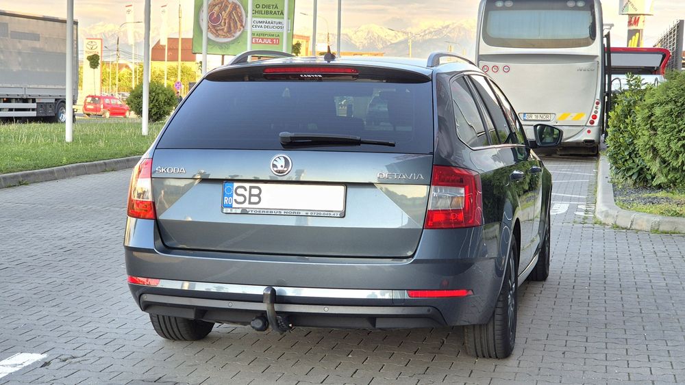 Skoda Octavia 3 Facelift, echipare superioara