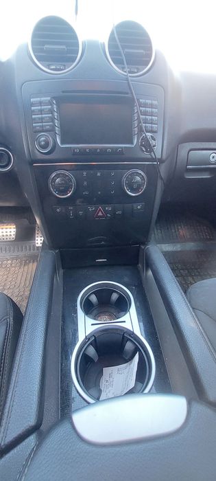 Vand Mercedes ML 4MATIC inscris ca autoutilitara