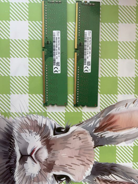 Vând RAM 16GB DDR4 (2x8GB) 2400MHz SK Hynix