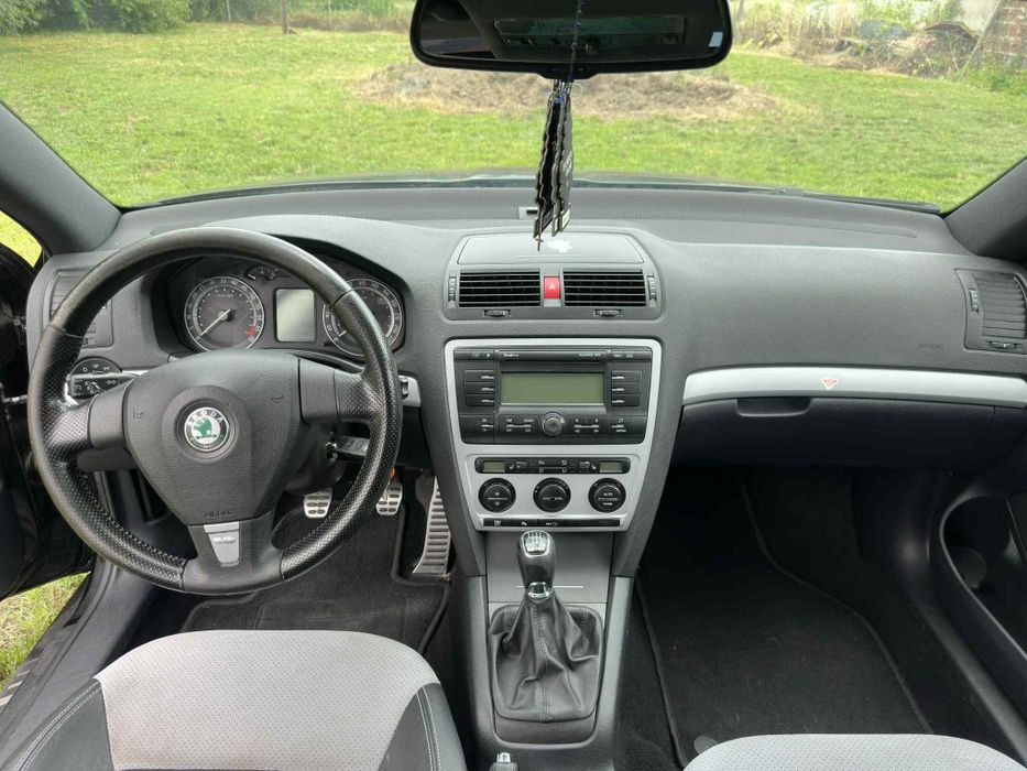 Autoturism Skoda Octavia Vrs