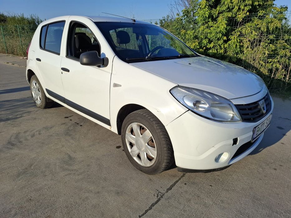 Dacia sandero 2011