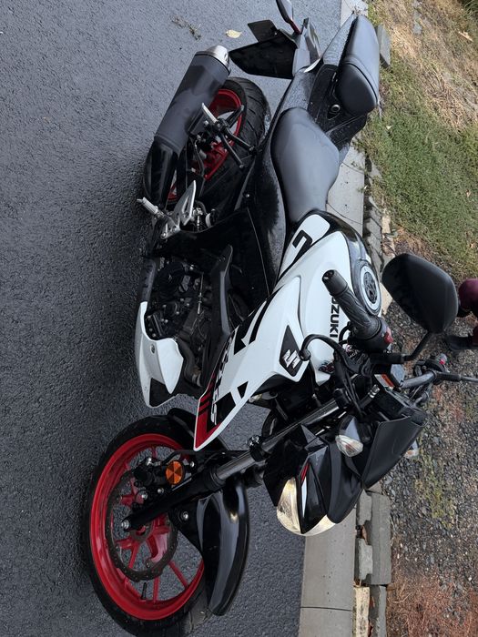 Suzuki GSX S 125