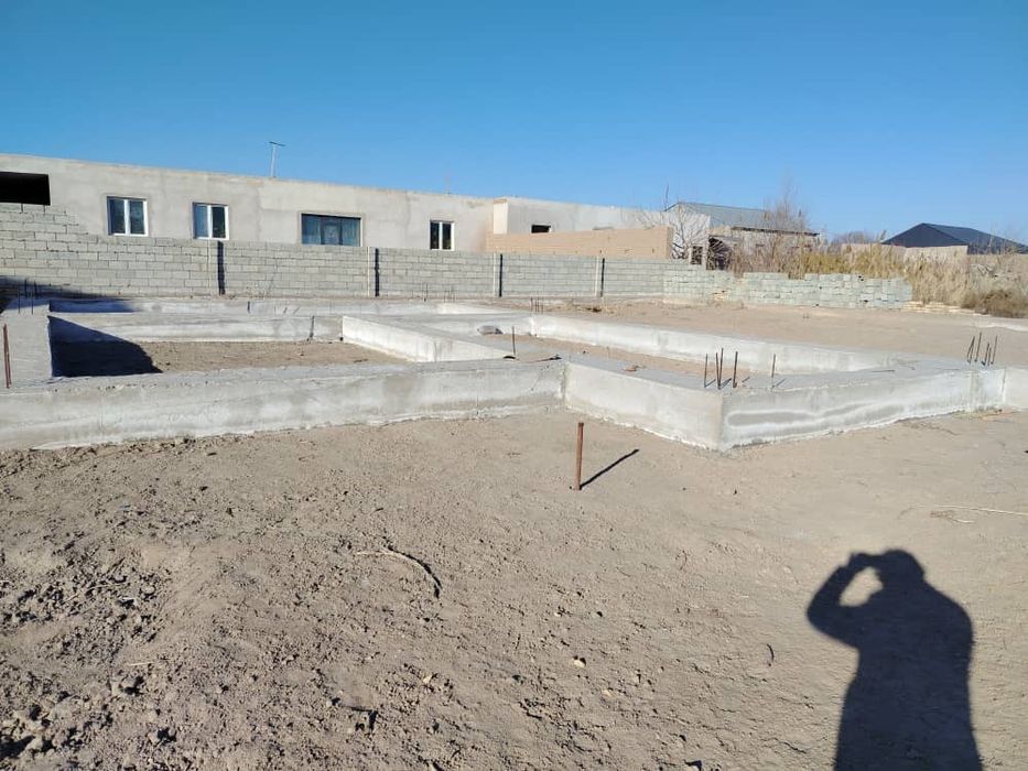 Ер участкаси 200 кв метр алока ватсап оркали