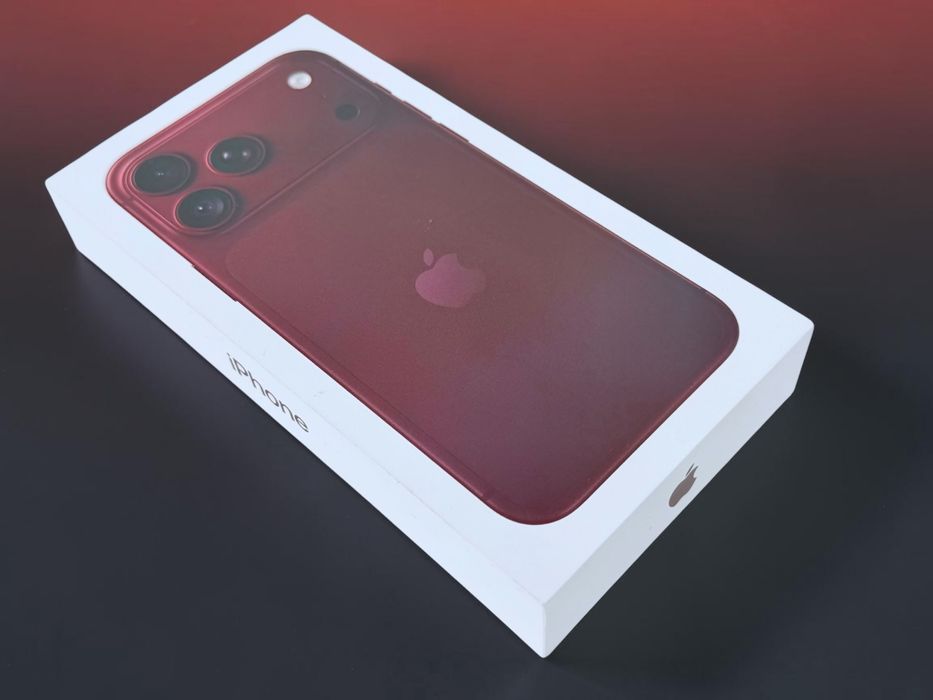 НАЛИЧЕН! Apple iPhone 18 Pro 256GB Burgundy Neverlock EU Гаранция!