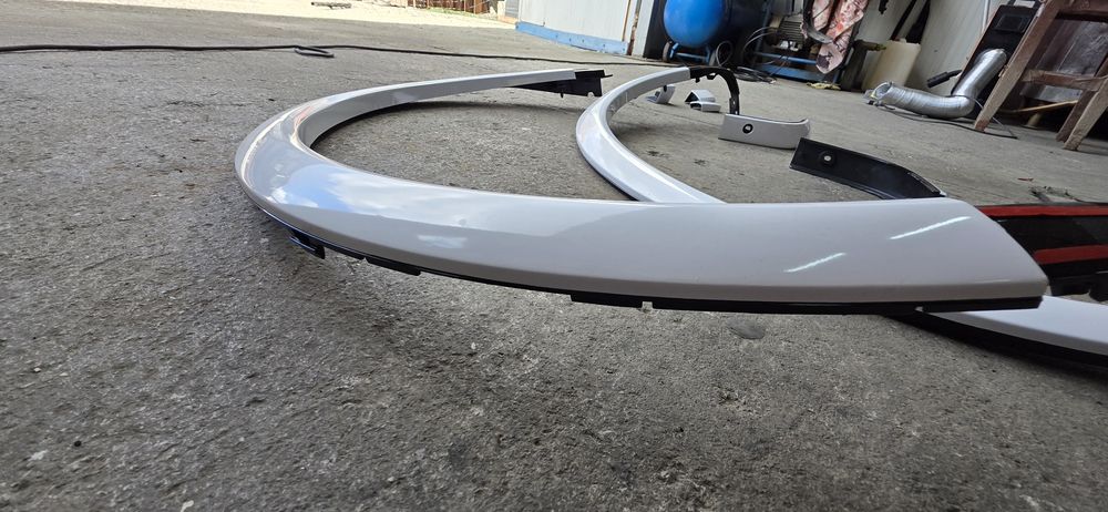 Prelungire bara GTS / bandouri/ overfendere/Porsche Cayenne 958