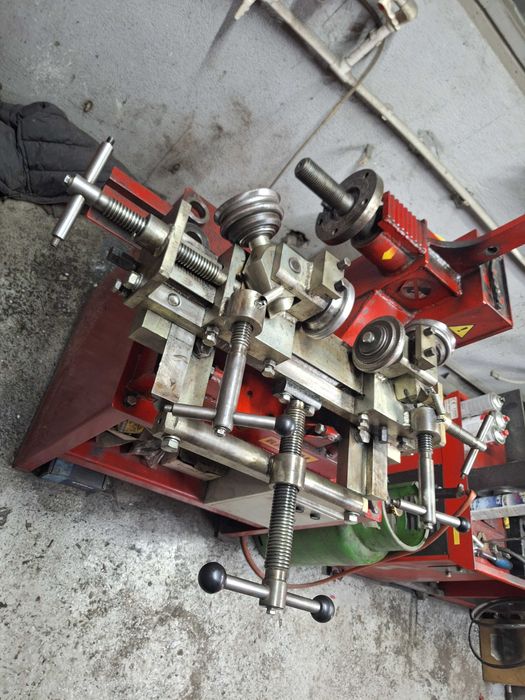 ROLUIT / INDREPTAT JANTE TABLA / ALIAJ - Aparat Automat pentru Roluit